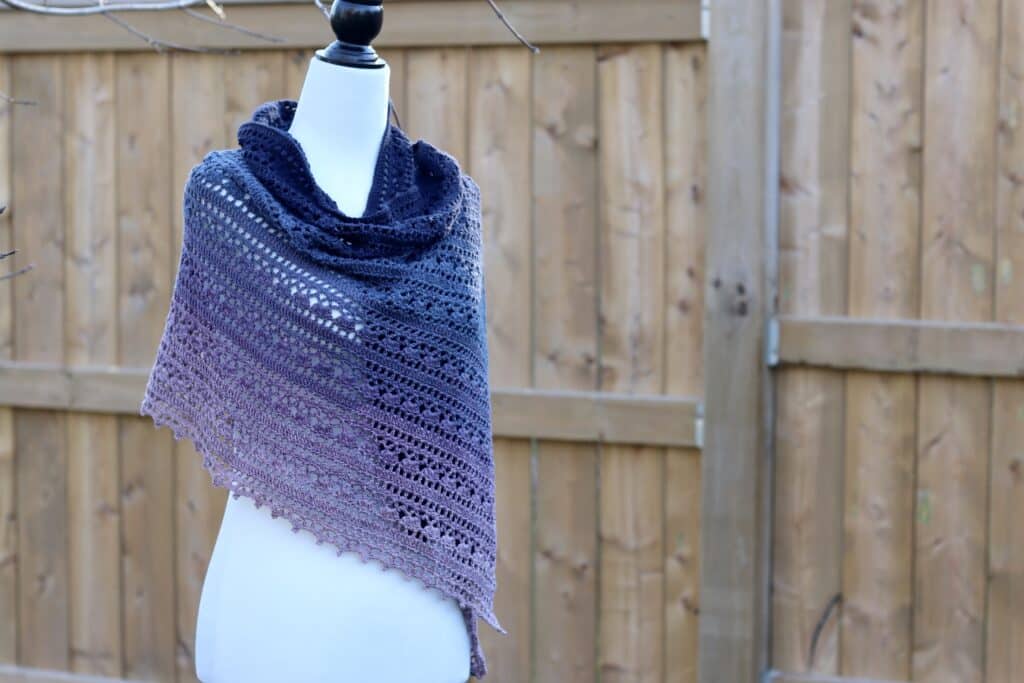 blue-belle crochet shawl