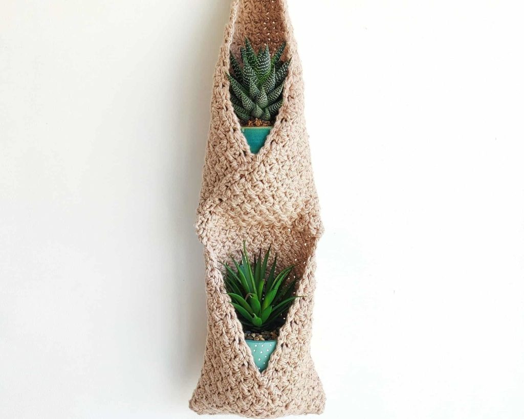 crochet suzette plant hanger