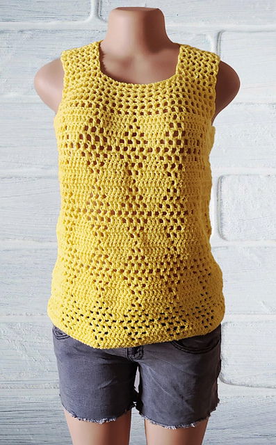 crochet diamond top